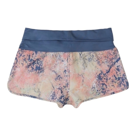 Roxy Endless Summer 2" Boardshorts NWT - Picture 2 of 5